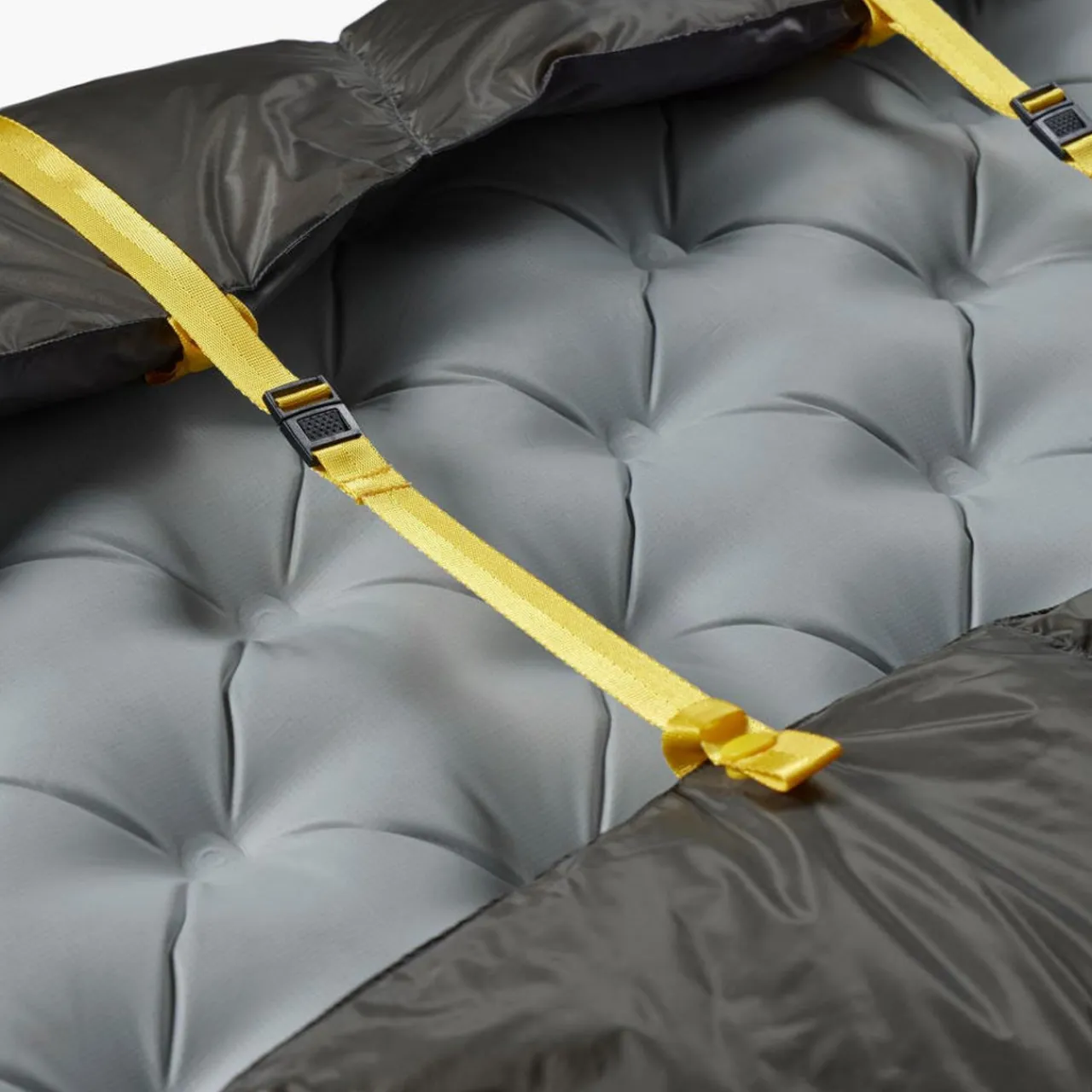 Clearance Ember 7C/45F Down Quilt Quilts