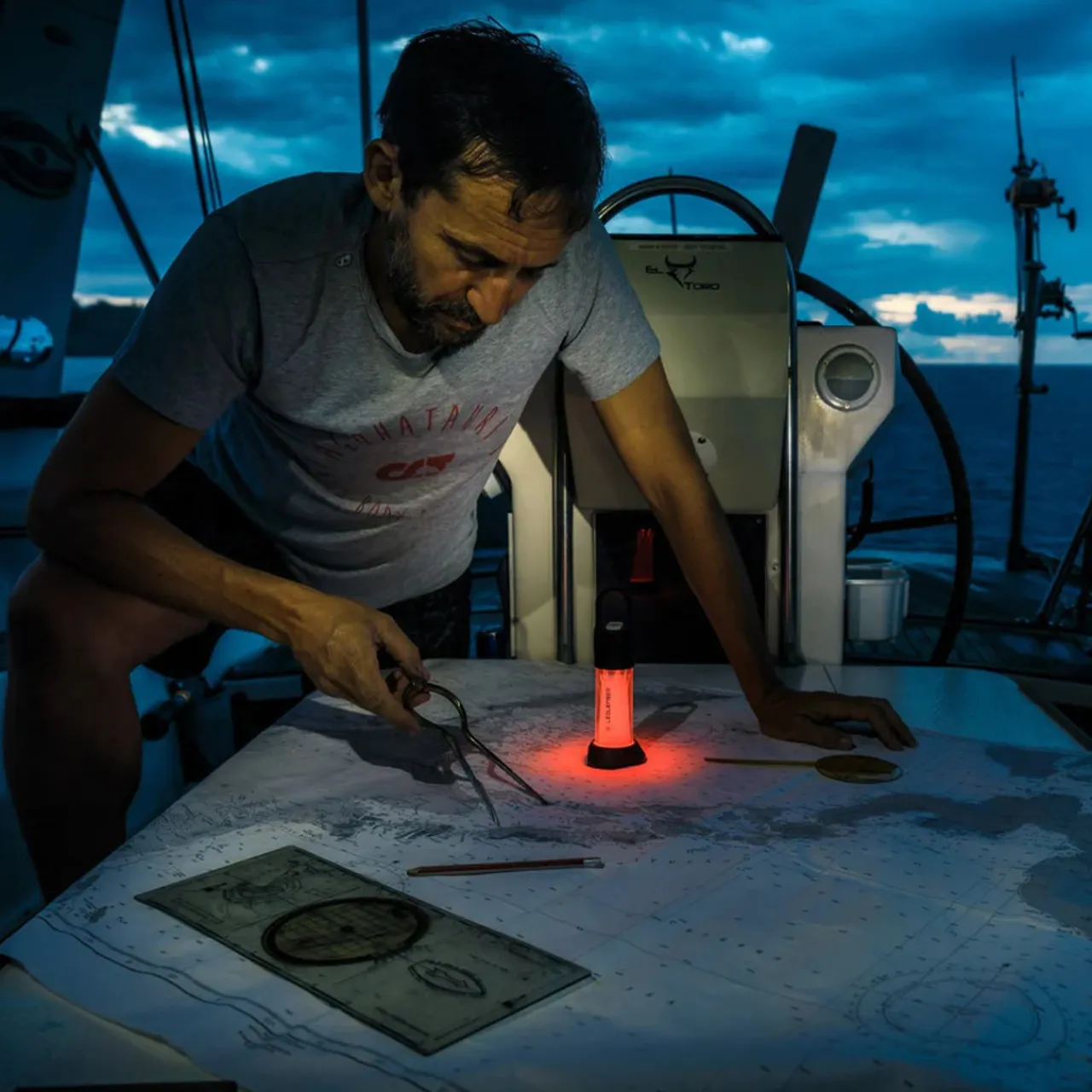 ML6 Lantern Powerbank Power Banks|Lanterns