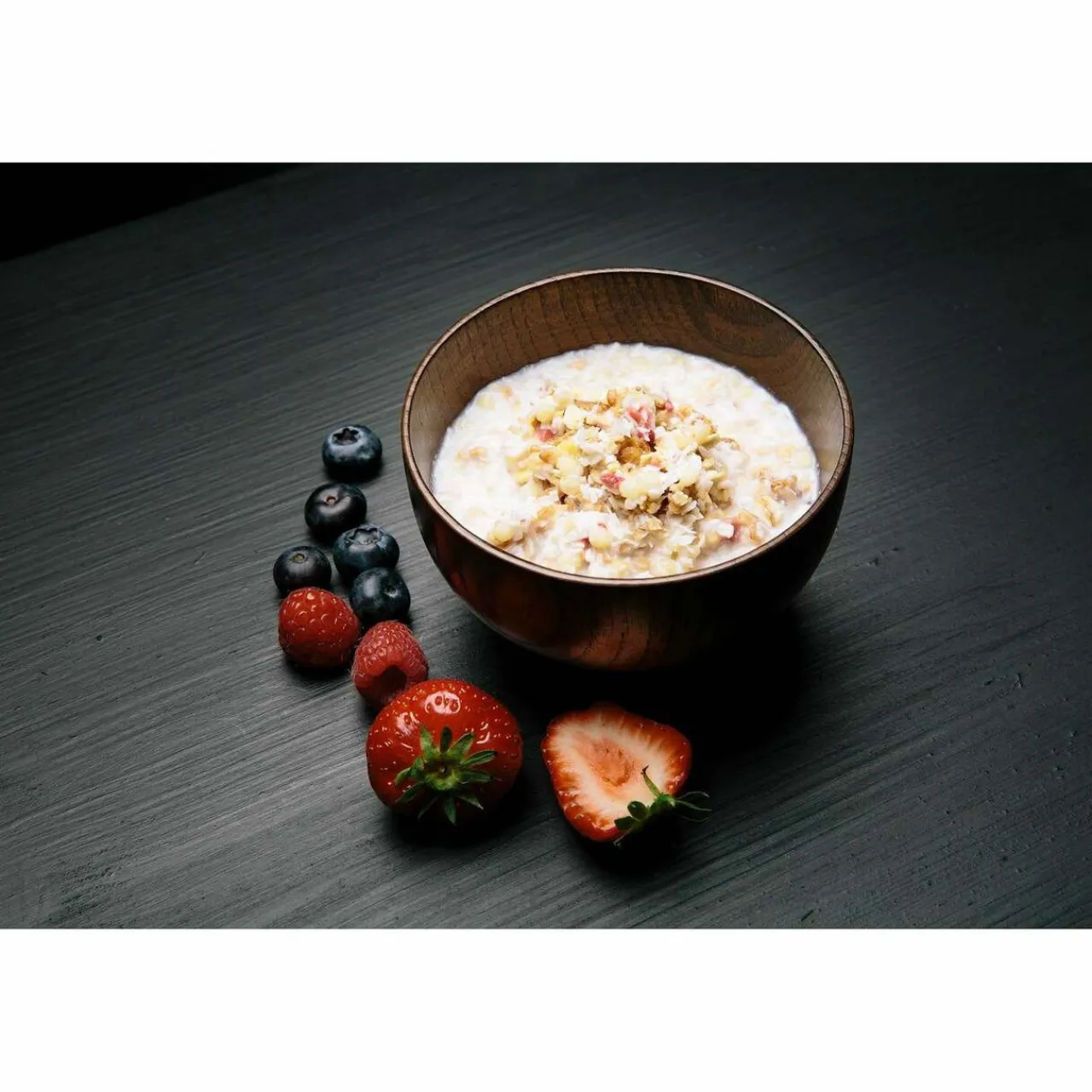 Muesli with Berries (Field Meal) Breakfasts