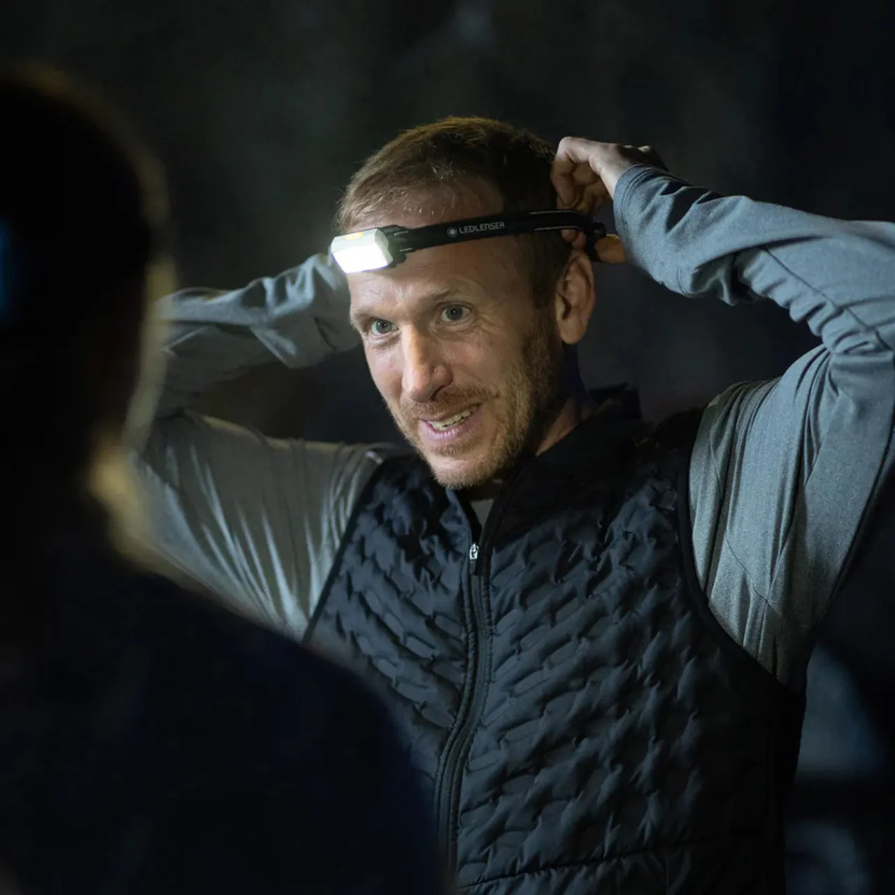 Best NEO5R Running Head Torch with Chest Strap Head Torches