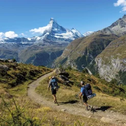 New Trekking Chamonix to Zermatt 2024 Maps, Guides & Compasses