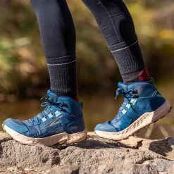 Best Womens Timp 5 Hiker GTX - Past Season Colours Women Hiking Footwear